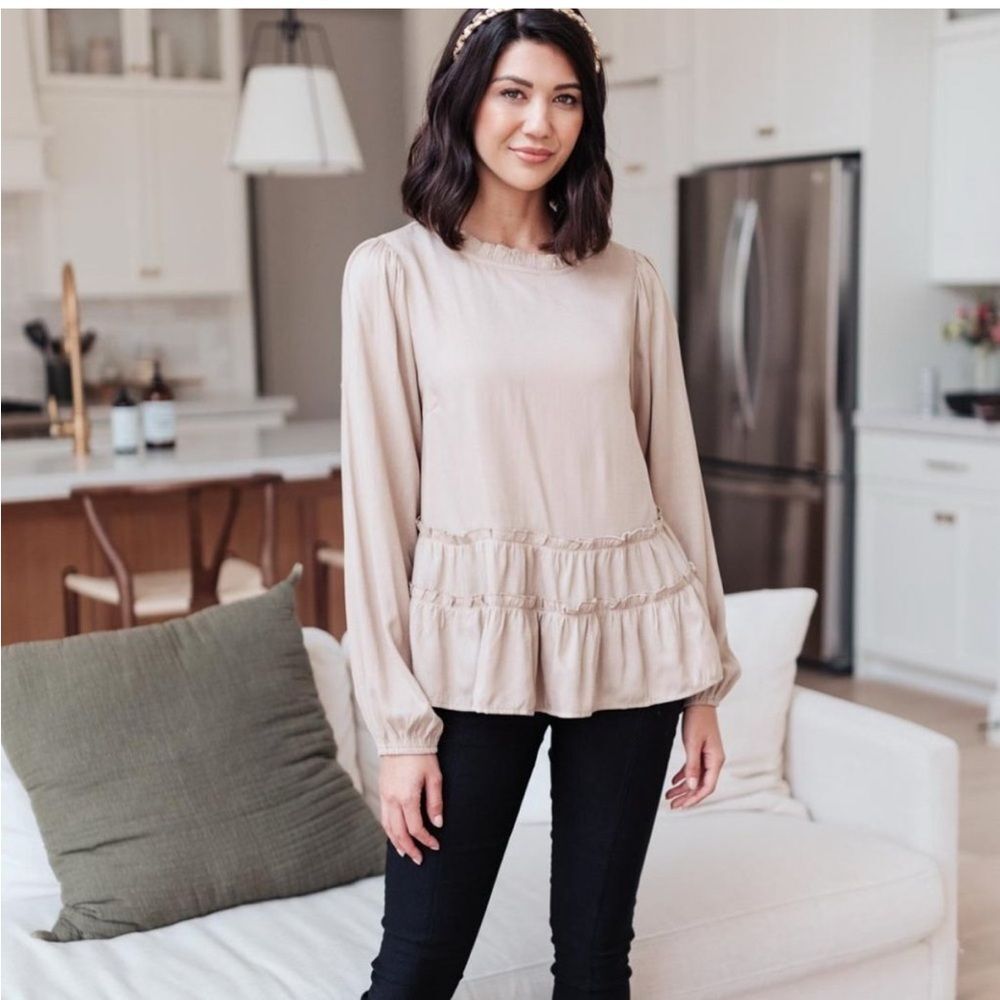 Andree by Unit Pink Blush Cotton Blend Ruffle Neckline size Large